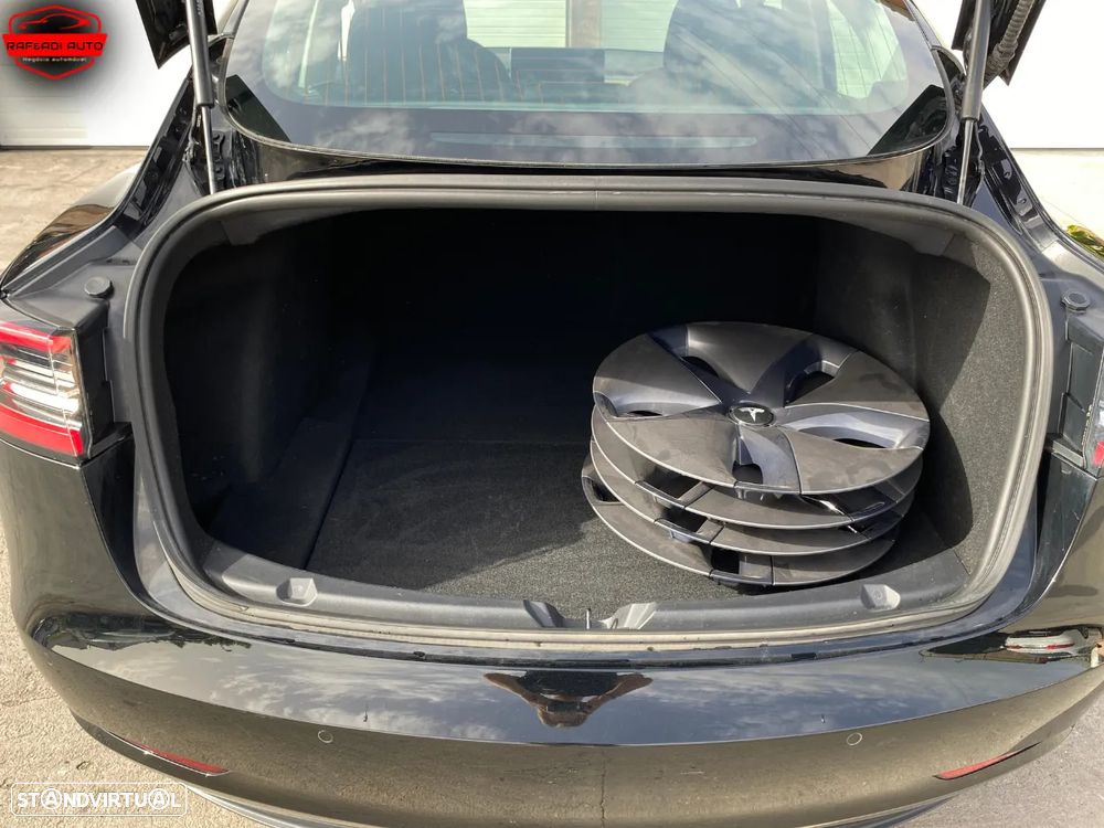 Tesla Model 3 Long Range AWD Dual Motor - 24