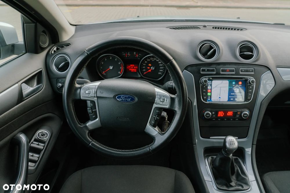 Ford Mondeo 2.0 FF Trend - 14