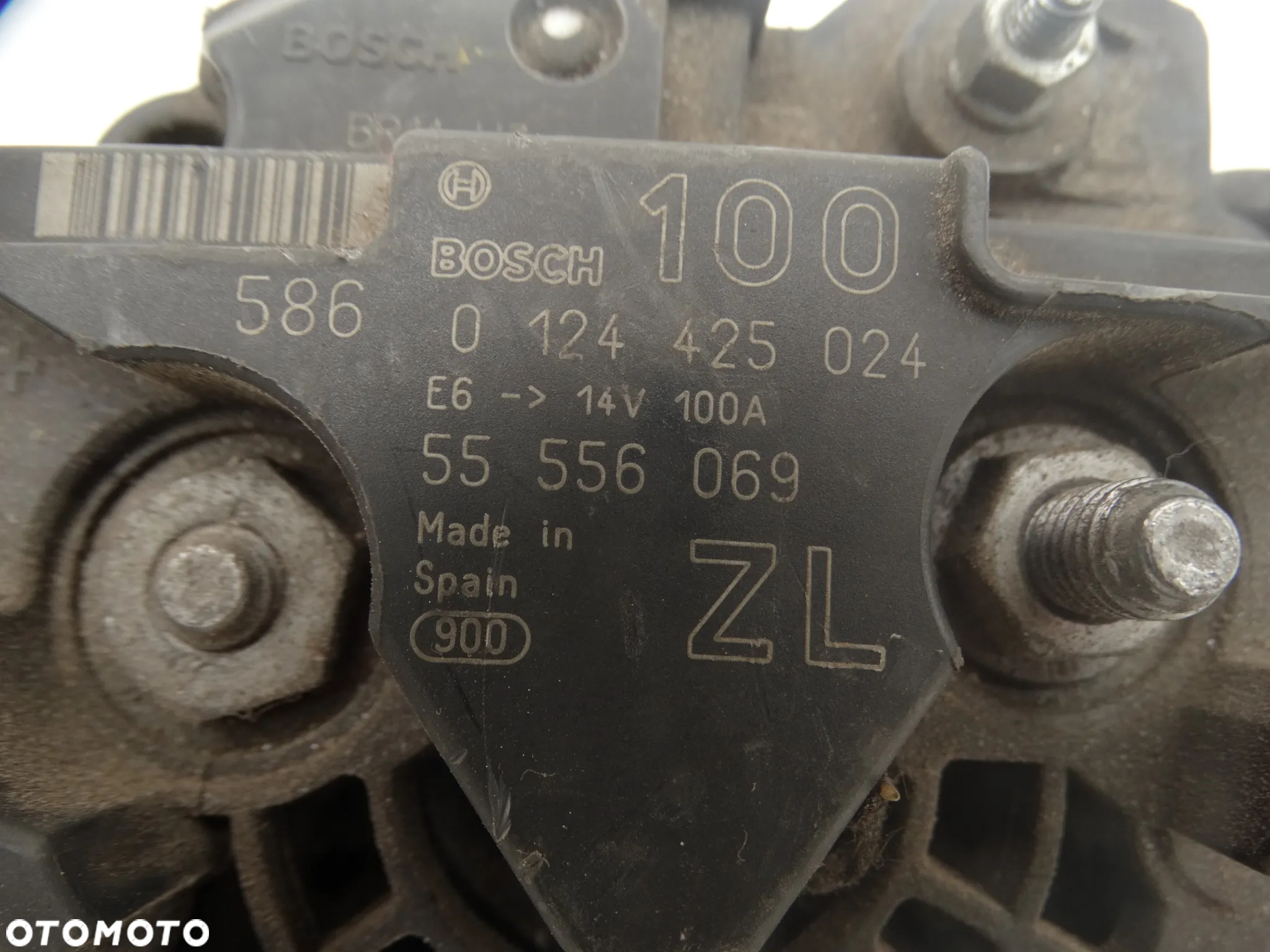 ALTERNATOR 1.2 1.4 1.6 ASTRA H CORSA D MERIVA A 55556069 F-VAT - 3