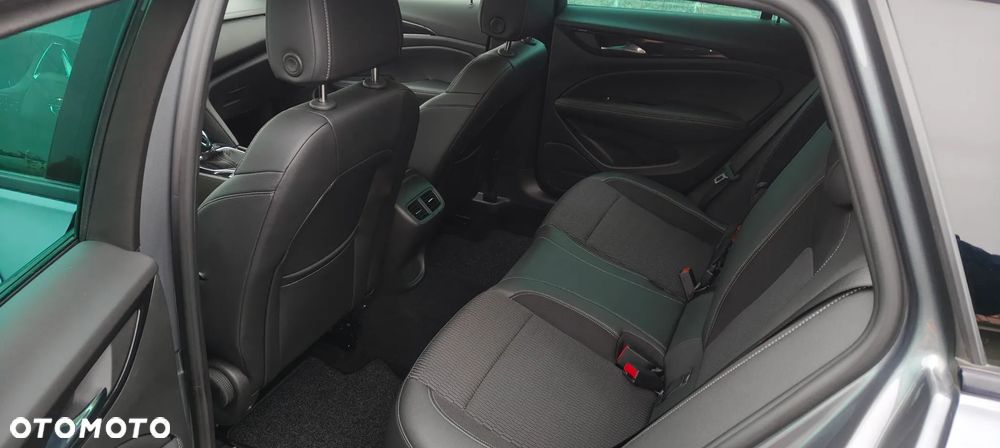 Opel Insignia 1.5 Elegance - 12