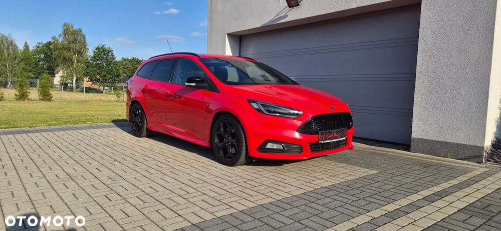 Ford Focus 2.0 EcoBoost ST-2 - 16