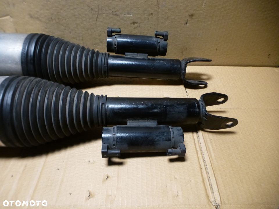 AMORTYZATOR PRZÓD  MERCEDES E-KLASA W213 A2133207738 A2133207838 gwa!!! - 2