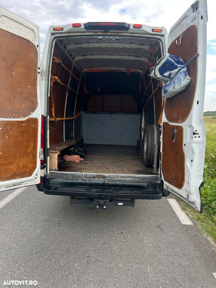 Iveco Massif - 6