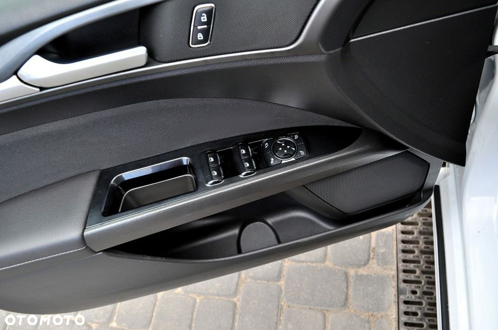 Ford Mondeo 2.0 TDCi Ambiente - 17