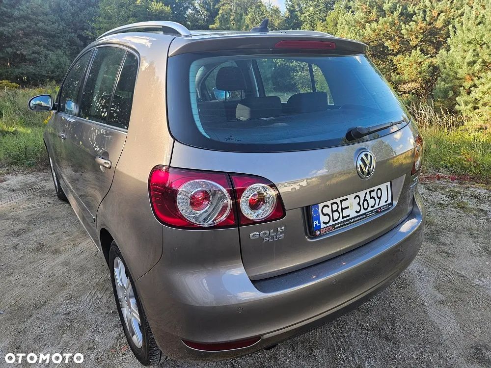 Volkswagen Golf Plus 1.6 TDI Comfortline - 8