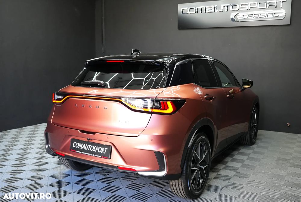Lexus LBX 1.5 HEV 4x2 CVT Cool - 6