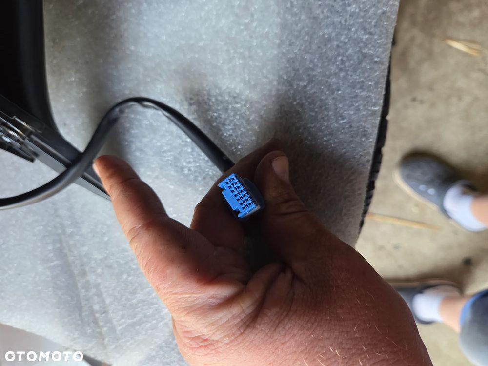 Lusterko prawe Tesla Model Y 13 Pin 1609791-00-D 1495594-12-A 8202208 160979100D 149559412A - 13