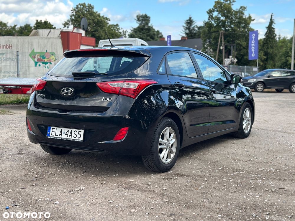 Hyundai i30 1.6 CRDI Trend - 6