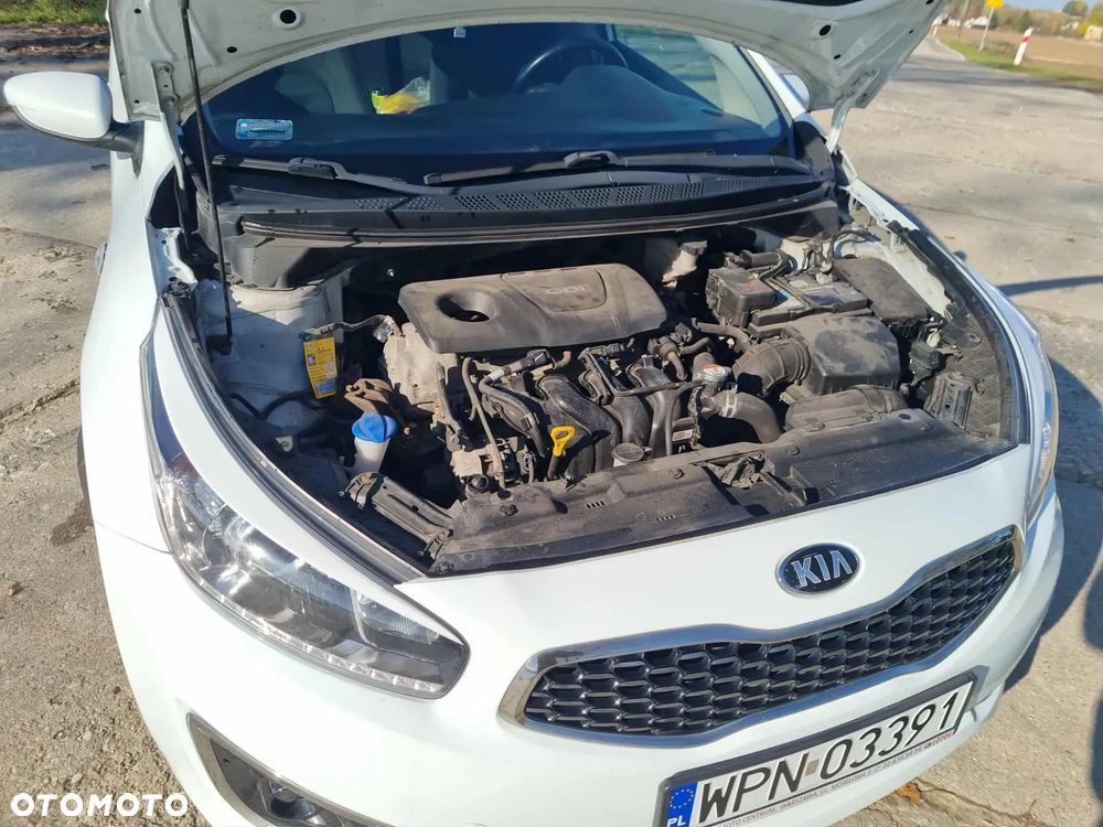 Kia Ceed - 5