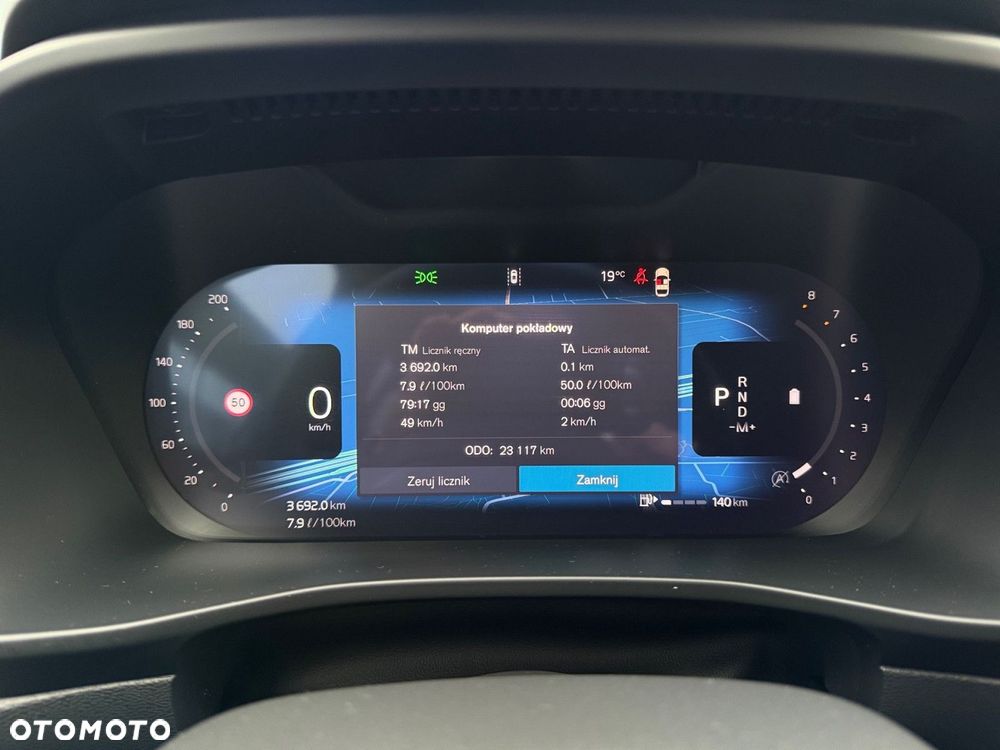 Volvo XC 40 - 18