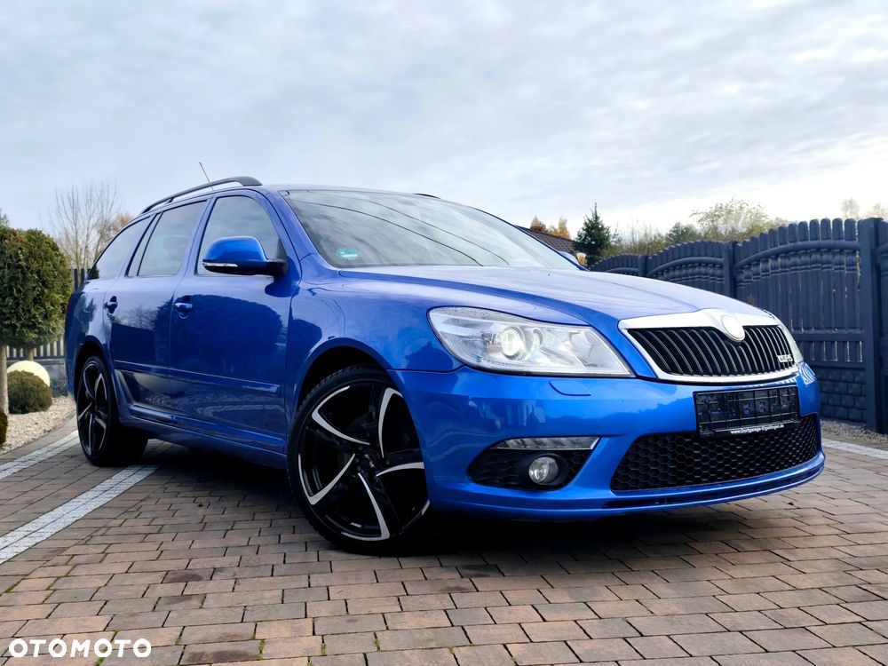 Skoda Octavia 2.0 TDI CR DPF RS - 2