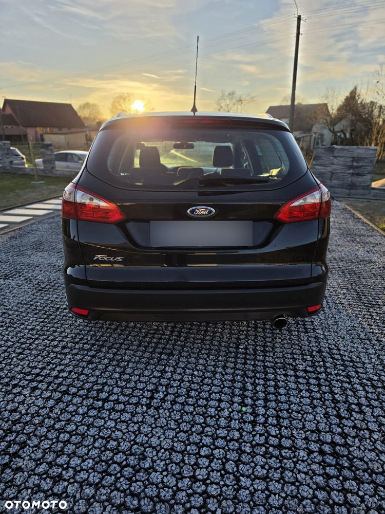 Ford Focus - 8