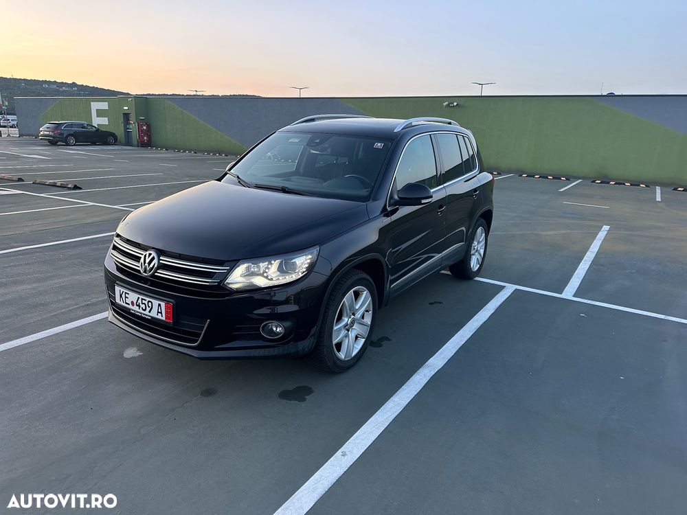 Volkswagen Tiguan 2.0 TDI SCR 4MOTION BlueMotion Technology DSG Lounge Sport & Style - 27