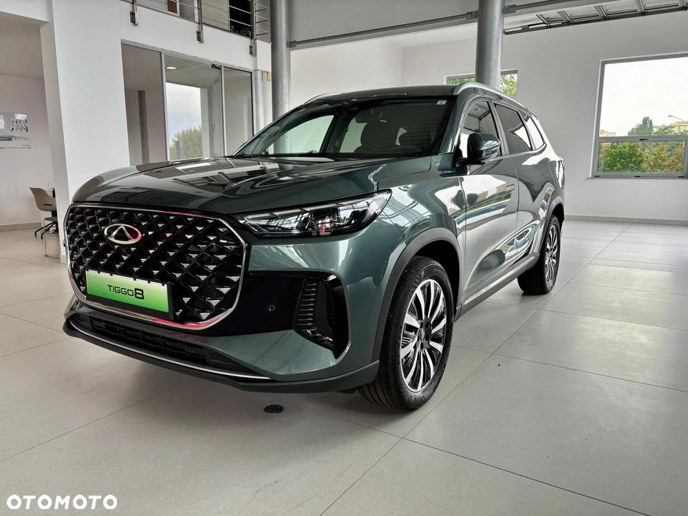 Chery Tiggo 8 1.5 T-GDI Super Hybrid Prestige DCT - 1