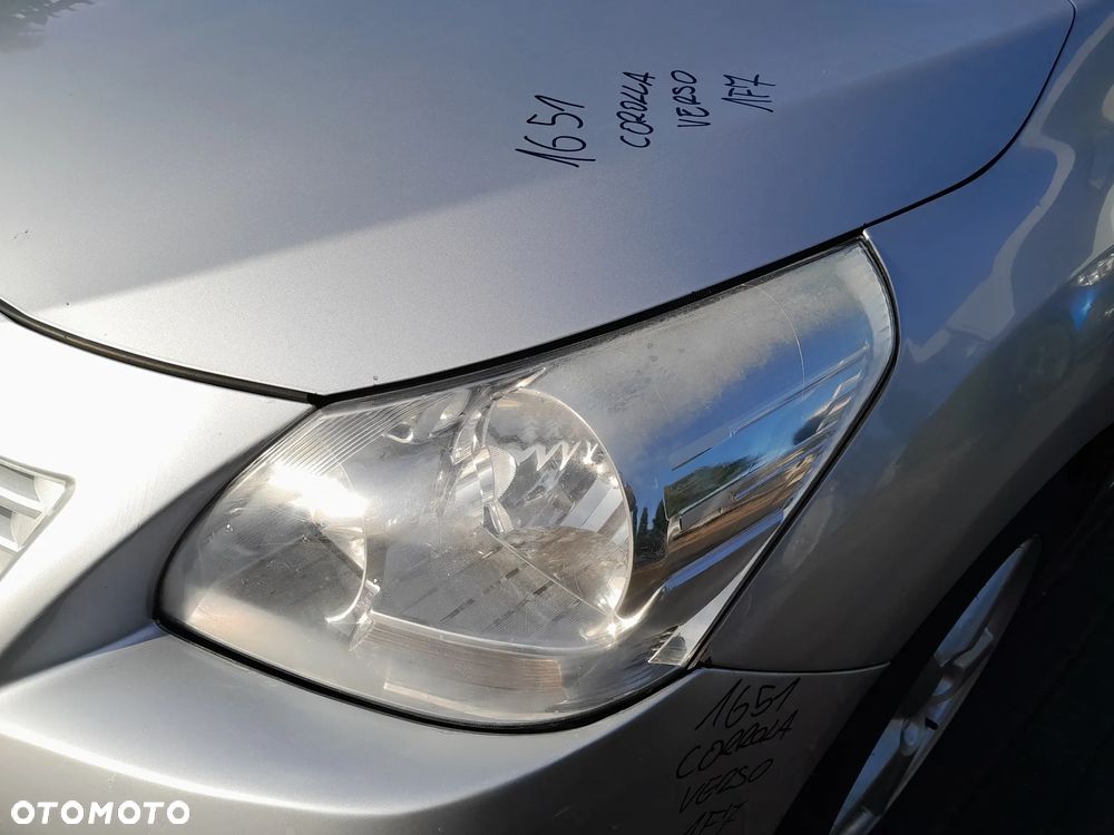 TOYOTA VERSO LIFT LAMAP REFLEKTOR LEWA PRZEDNIA LEWY PRZÓD - 2