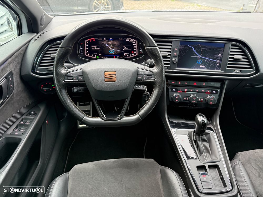 SEAT Leon 2.0 TSI OPF DSG Cupra Edition Carbon - 3