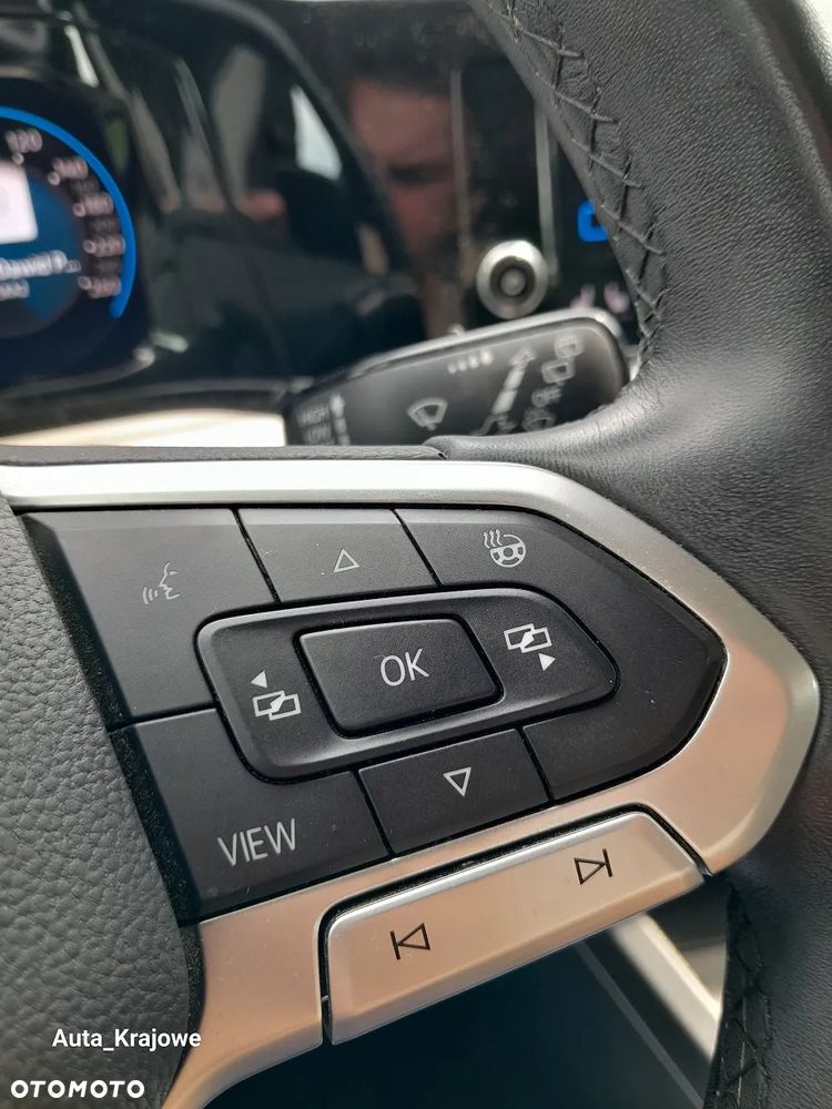 Volkswagen Golf VIII 2.0 TDI Life - 24