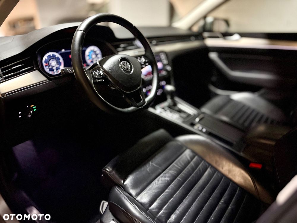 Volkswagen Passat - 6