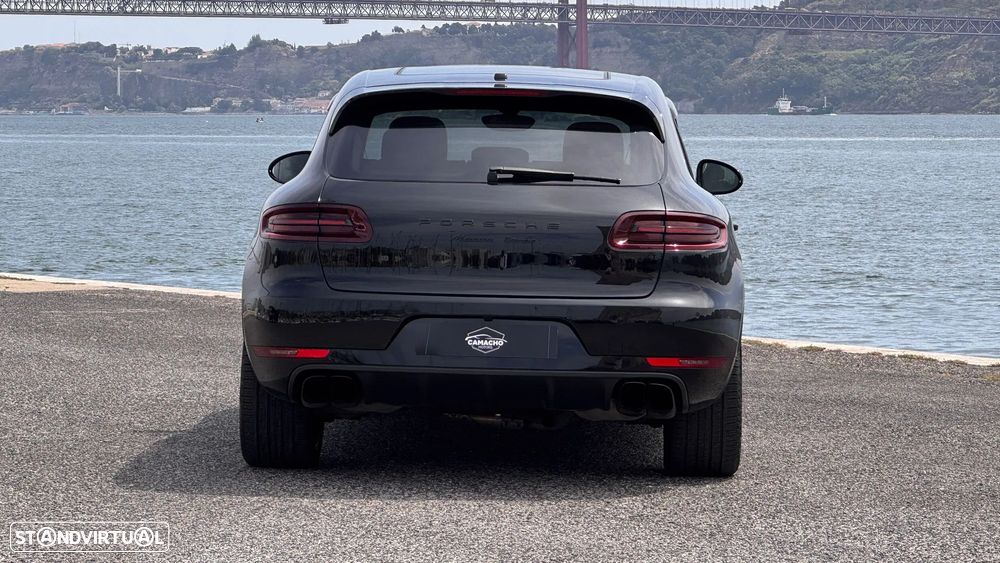 Porsche Macan Turbo PDK - 13
