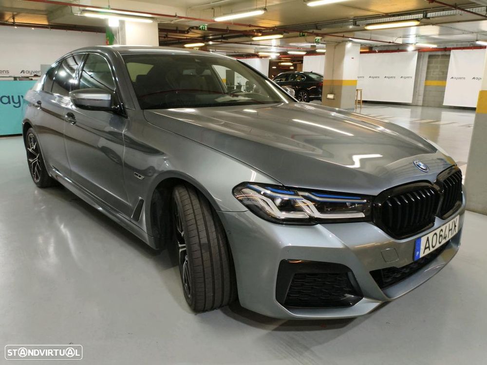 BMW 545 e xDrive - 5