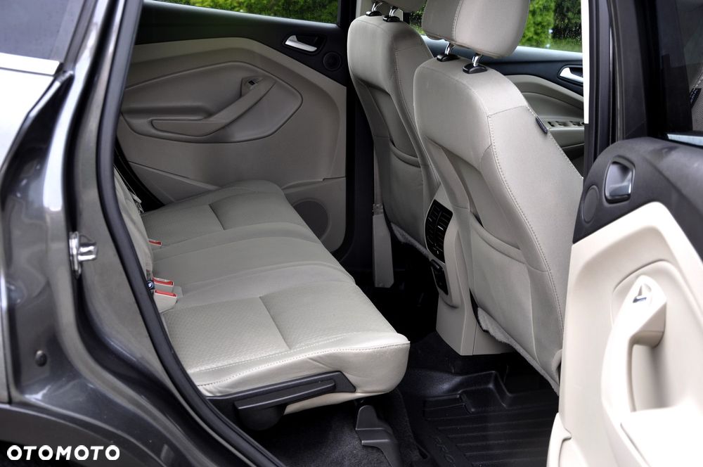 Ford Kuga 1.5 EcoBoost 4WD Trend - 29
