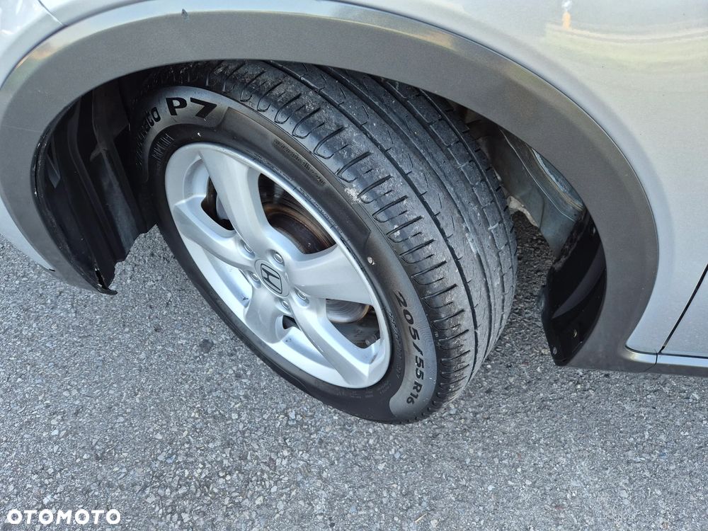 Honda Civic 1.4 i-VTEC Comfort - 32