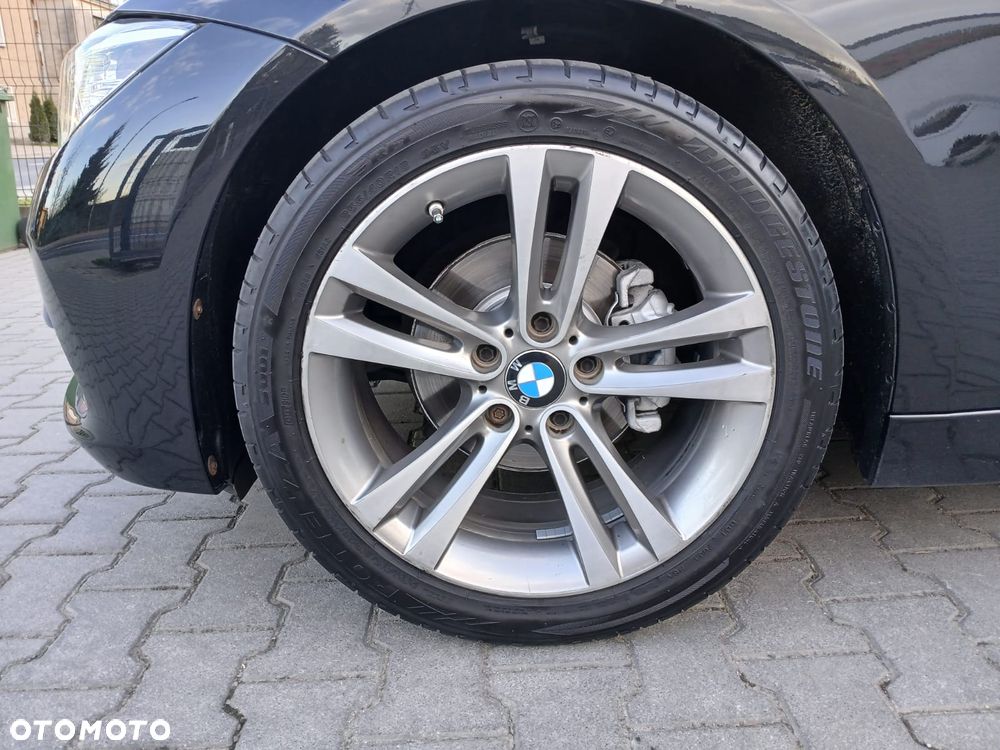 BMW Seria 3 320i GPF M Sport Shadow sport - 8