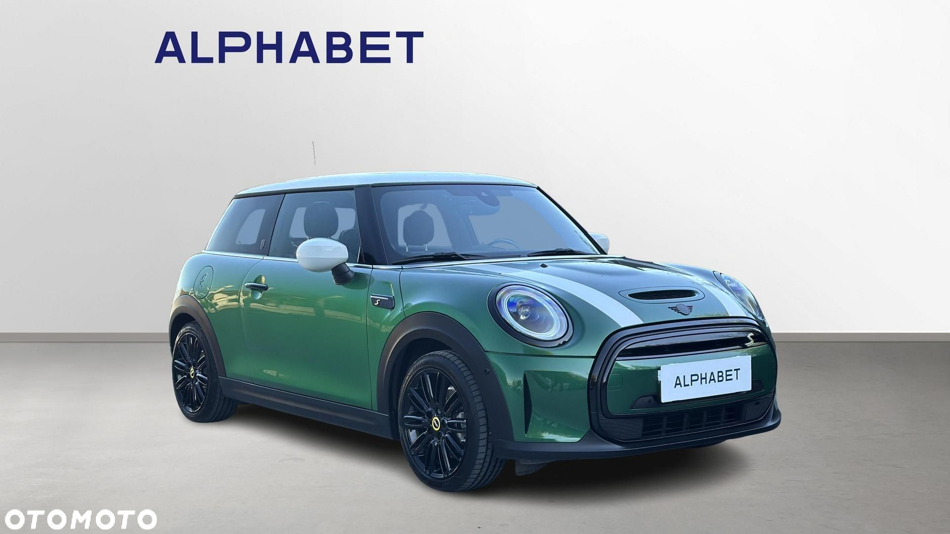 MINI Cooper SE Electric Trim - 5