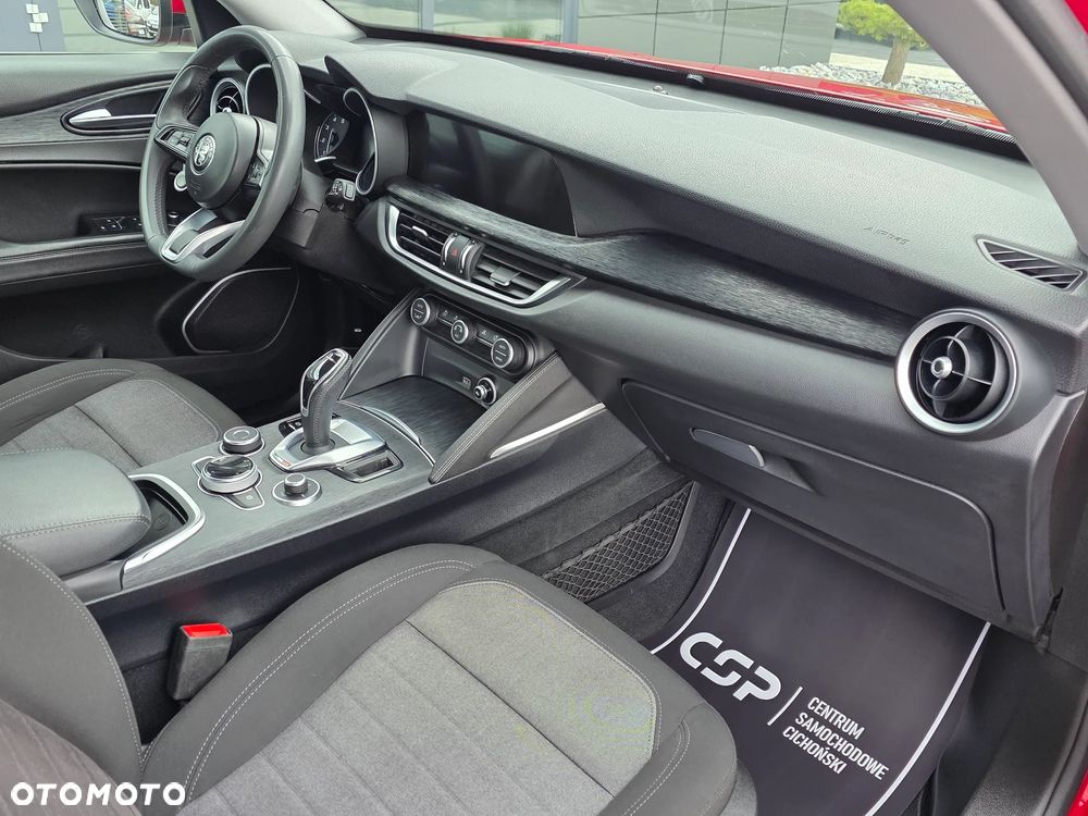 Alfa Romeo Stelvio 2.0 Turbo Super Q4 - 25