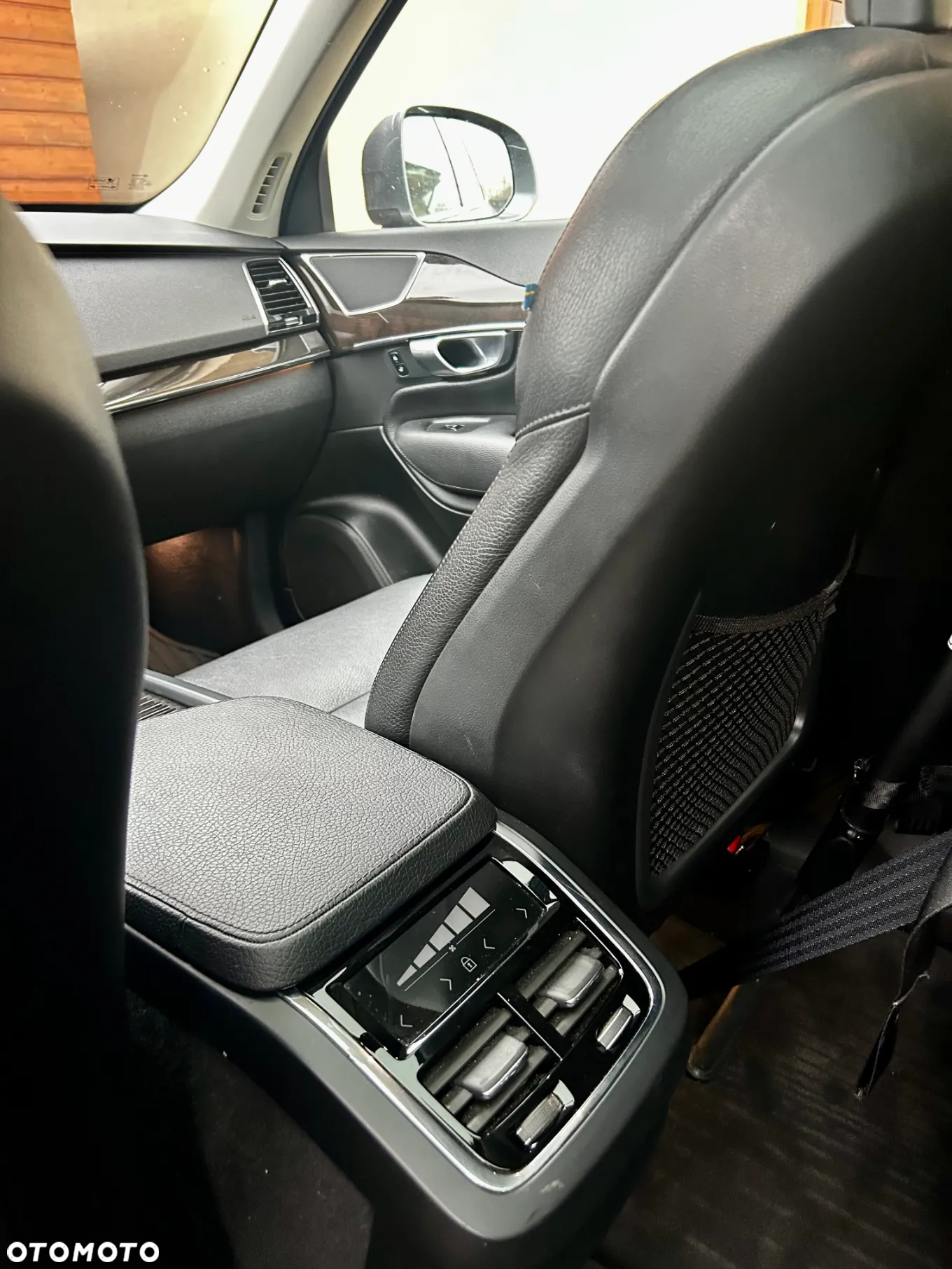 Volvo XC 90 T6 AWD Momentum 7os - 9