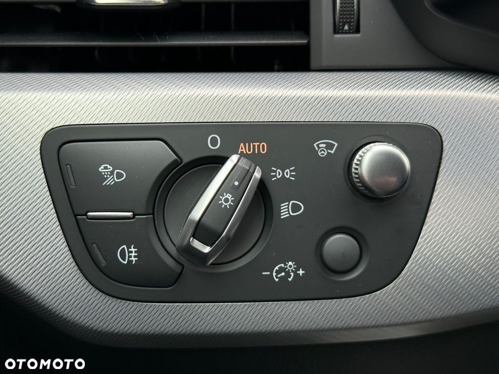 Audi A5 Coupé 2.0 TFSI Sport S tronic - 32