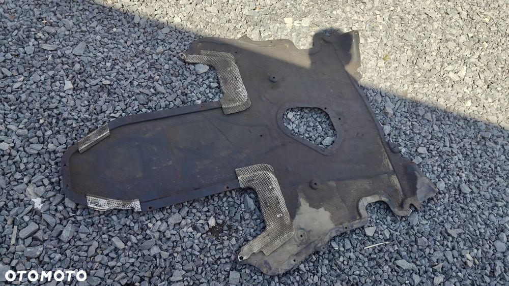 BMW E60 4.4 N62B44 Oslona pod skrzynie Biegow Skrzyni Środkowa Płyta - 9