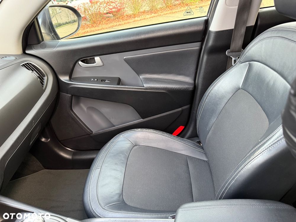 Kia Sportage 2.0 XL 2WD - 24