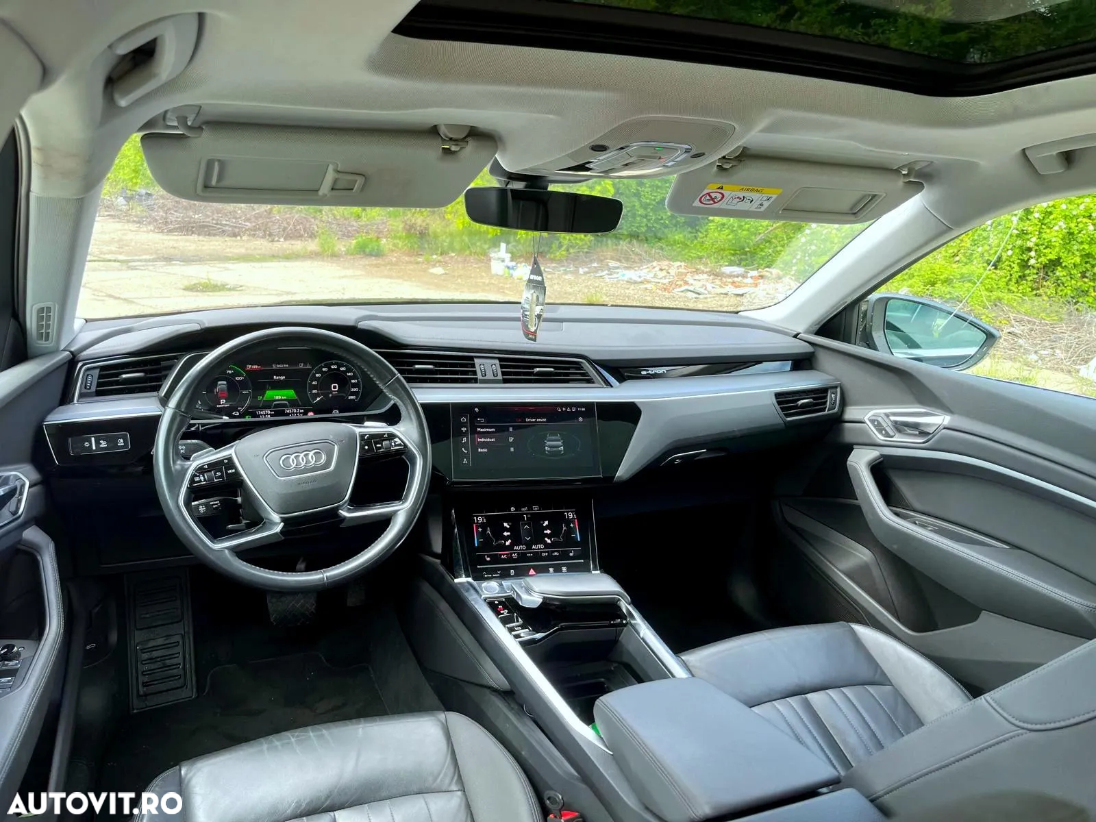 Audi e-tron 50 quattro - 5