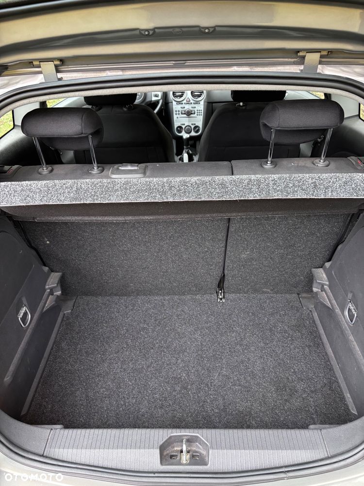 Opel Corsa - 10