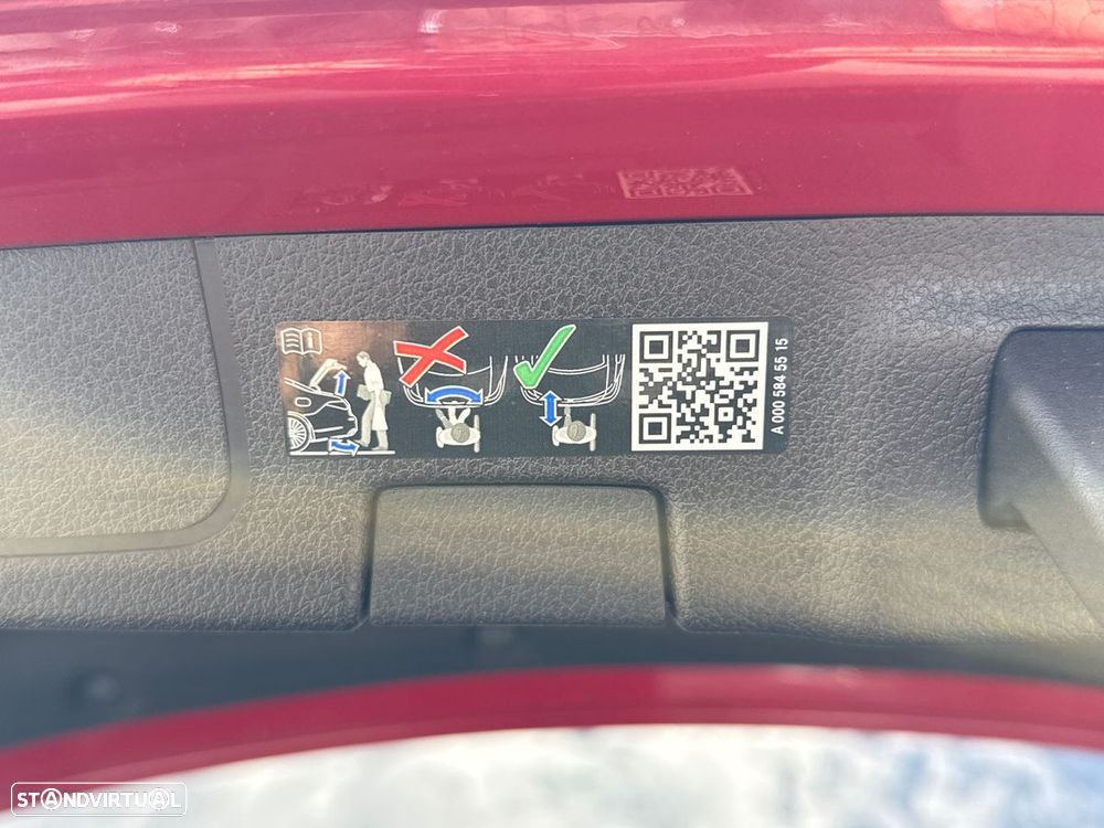 Mercedes-Benz A 200 Standard - 19