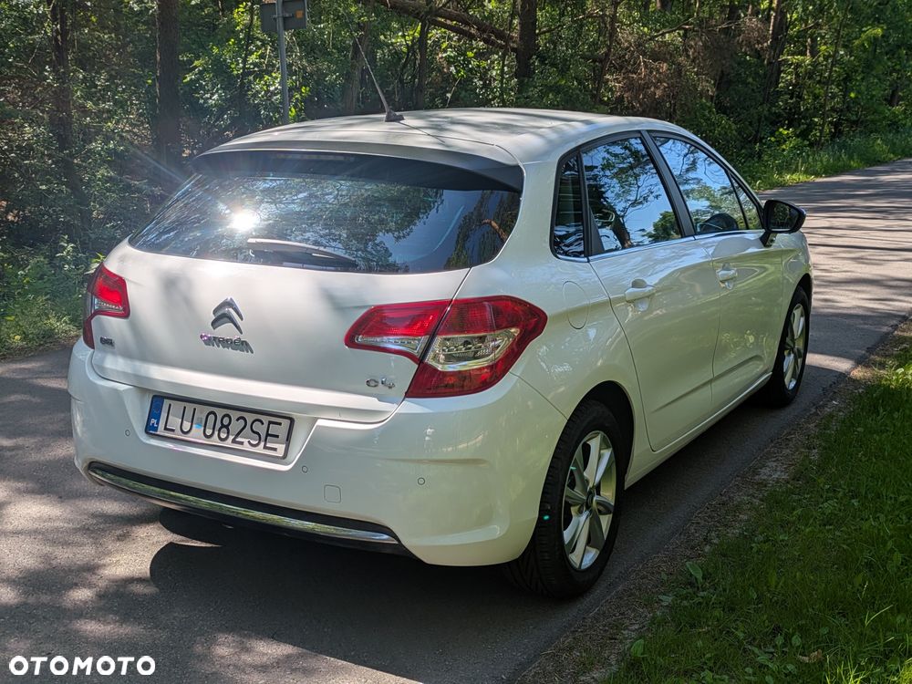 Citroën C4 HDi 115 Exclusive - 8