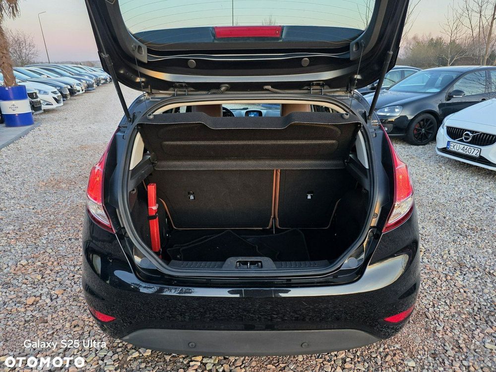 Ford Fiesta 1.6 TDCi Titanium - 38