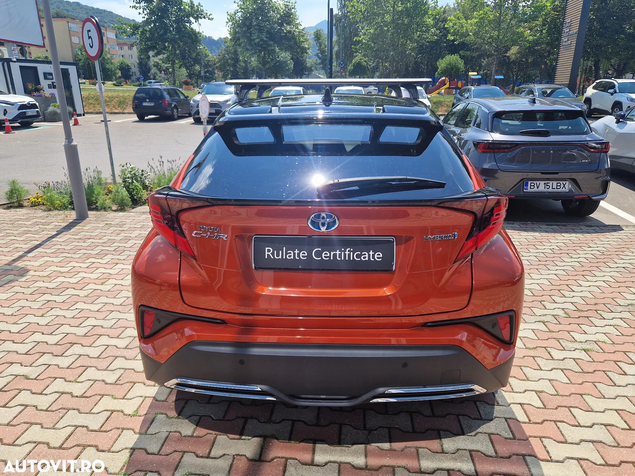 Toyota C-HR 2.0 HSD 184 CP 4x2 CVT Classy Bi-Tone - 7