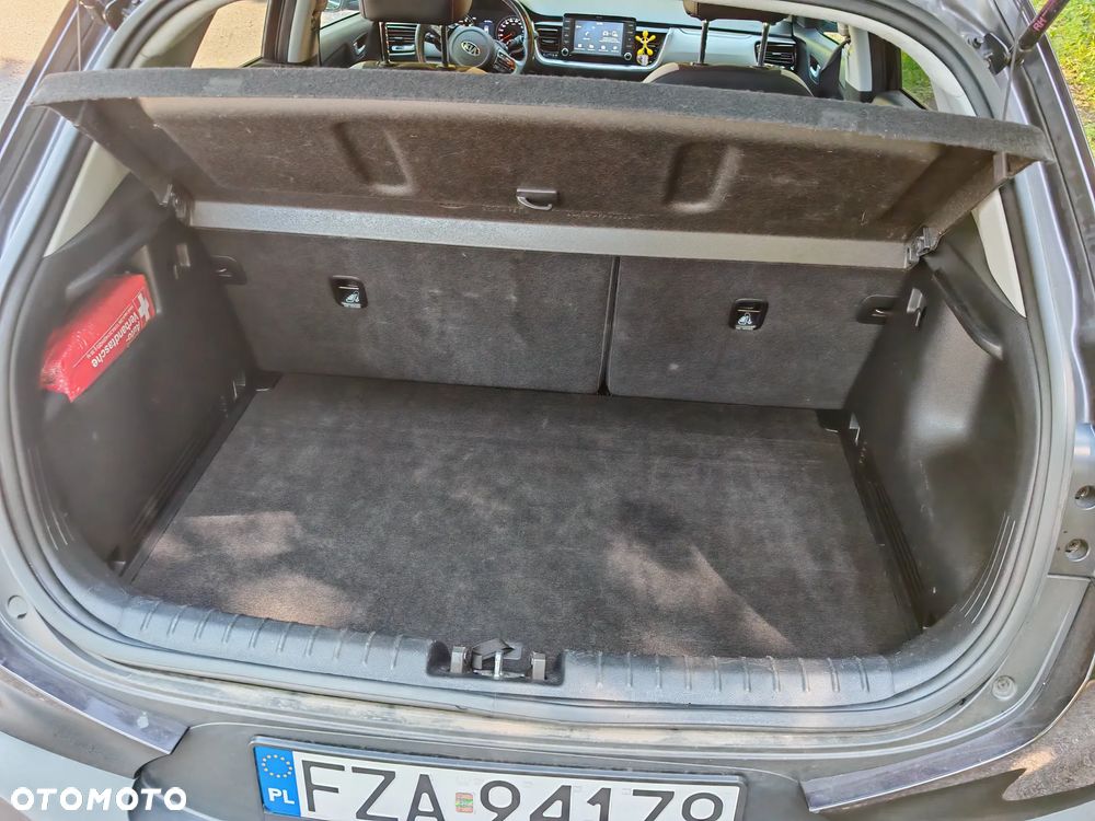 Kia Stonic - 35