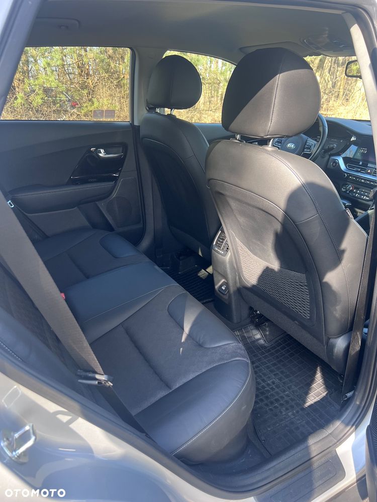 Kia Niro ver-1-6-gdi-hybrid-xl - 13