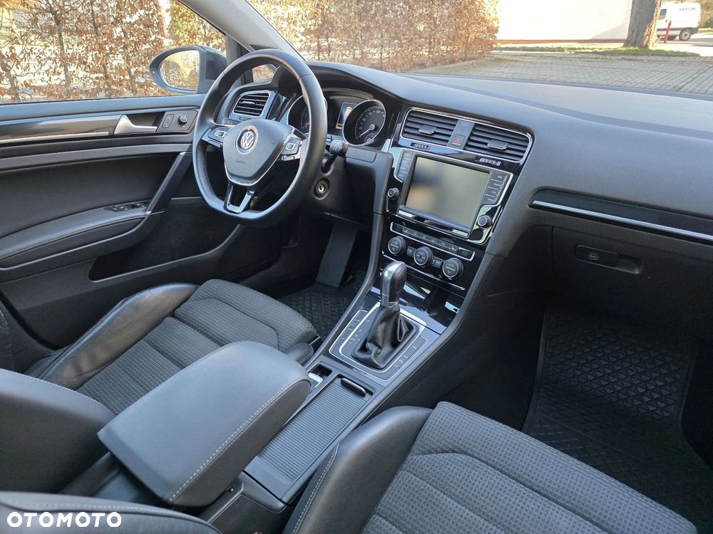 Volkswagen Golf Variant 2.0 TDI (BlueMotion Technology) DSG Highline - 19