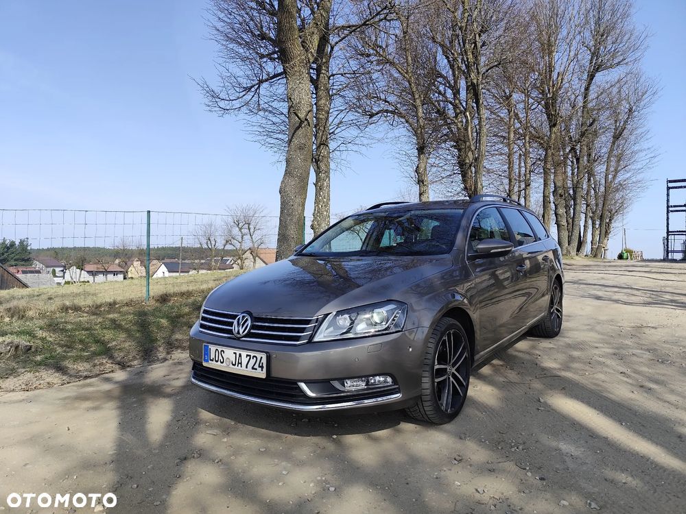 Volkswagen Passat 2.0 TDI Sportline DSG - 2