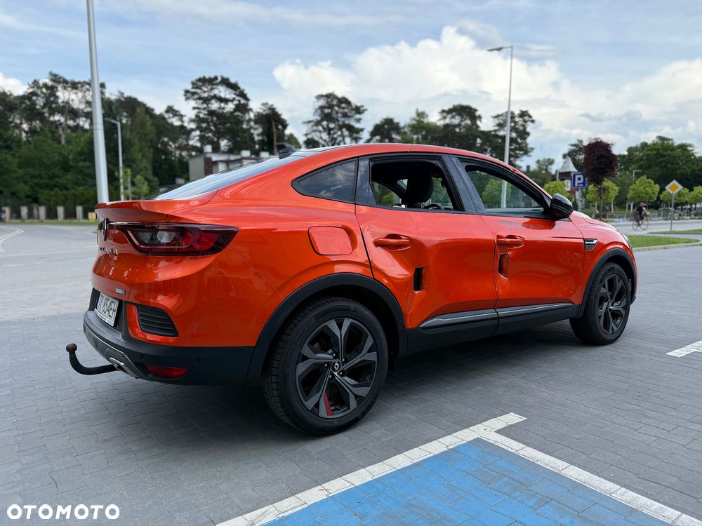 Renault Arkana 1.6 E-TECH R.S Line MMT - 8