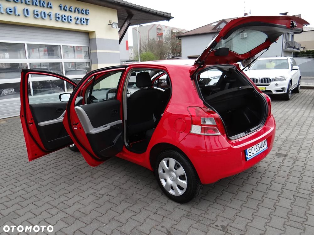 Toyota Yaris 1.0 Terra EU5 - 18