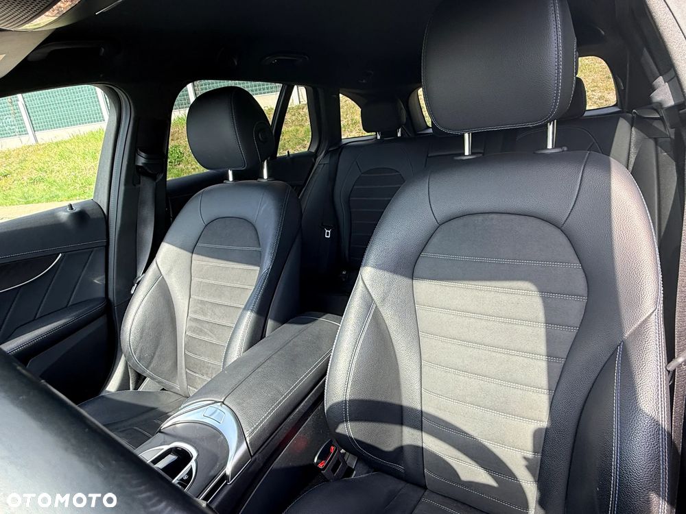 Mercedes-Benz Klasa C 220 d 9G-TRONIC - 11