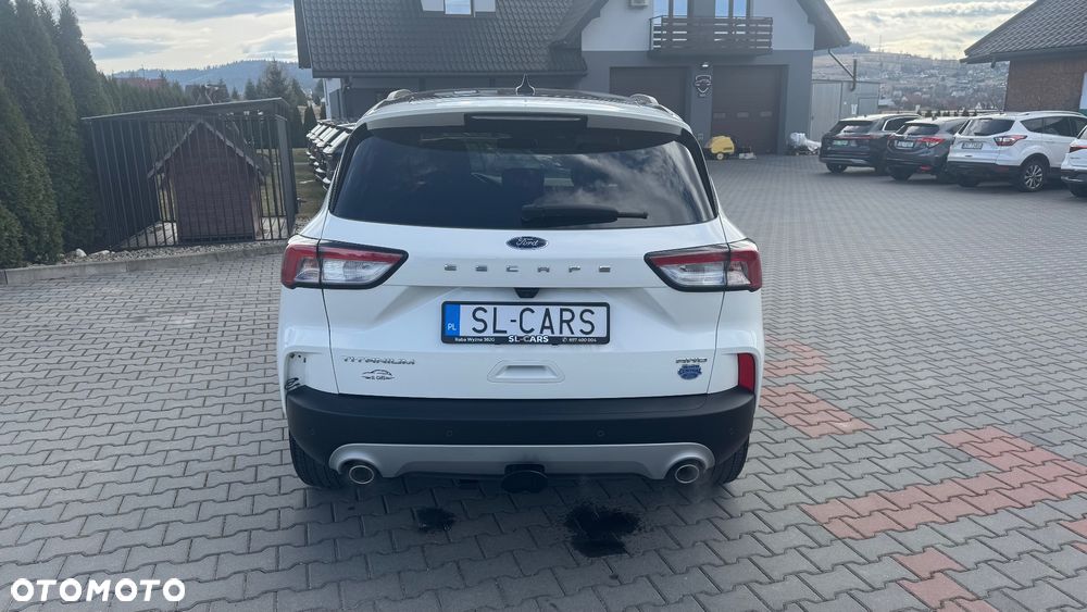 Ford Escape 2.0 EcoBoost AWD Titanium - 11