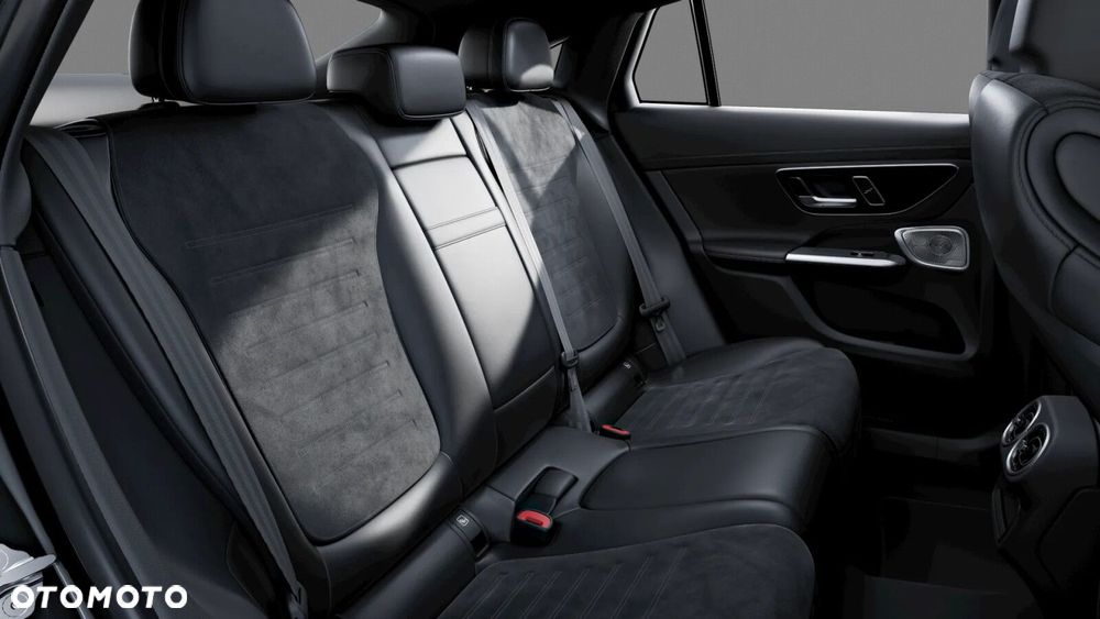 Mercedes-Benz GLC 220 d mHEV 4-Matic AMG Line - 11