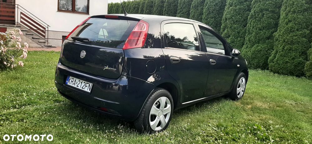 Fiat Grande Punto - 15