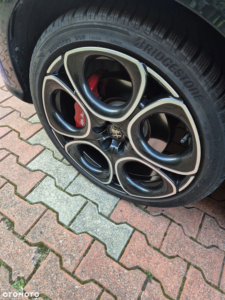 Alfa Romeo Tonale 1.5 VGT Tributo Italiano - 33